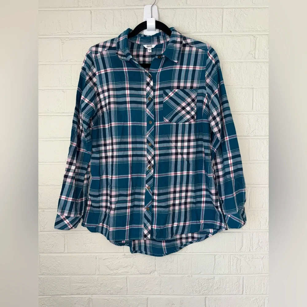 SONOMA Goods for life plaid button pocket shirt size M womens ✨